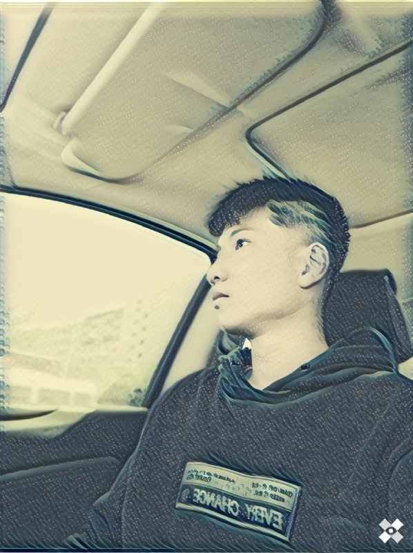 似近似远的第一张照片--榆林蓝颜知己交友网